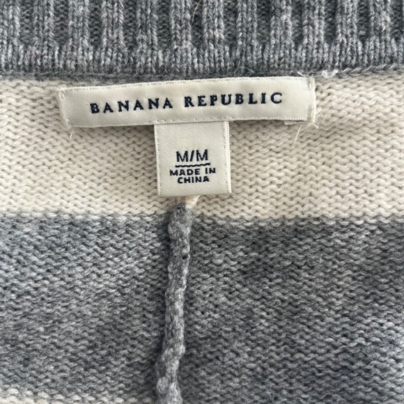 Banana Republic - Striped Lambswool Cardigan: Women's Size M - Picture 8 of 9